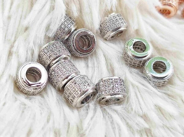  Ezst cirknia strasszos henger kztes gyngy 9x6mm