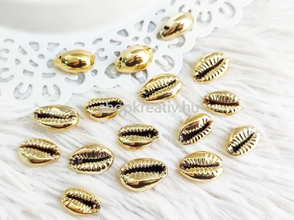  Arany festett kagyl medl/gyngy 15-25mm