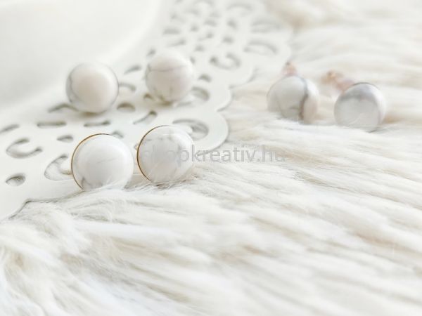  Howlit cabochon flbeval 8mm